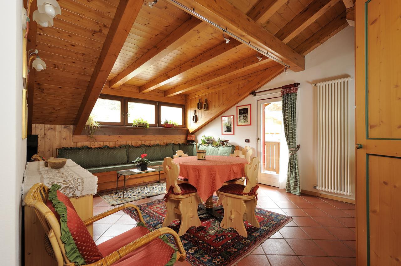 Chalet Dei Pini Aparthotel Madonna Exteriör bild