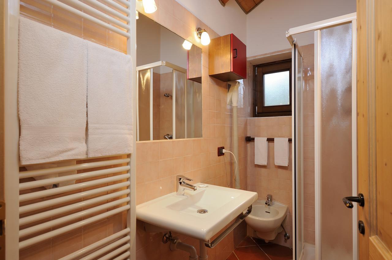 Chalet Dei Pini Aparthotel Madonna Exteriör bild